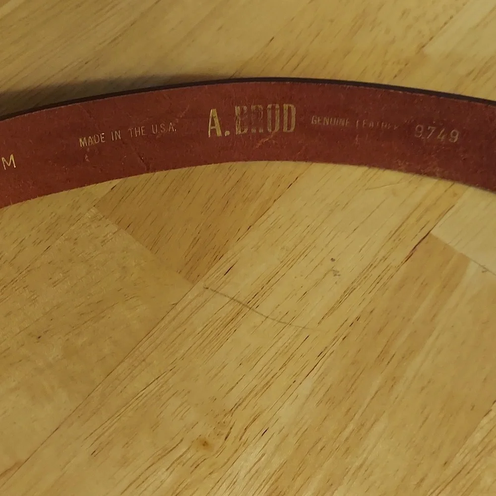 Vintage A.Brod Brown Tooled Leather Belt
